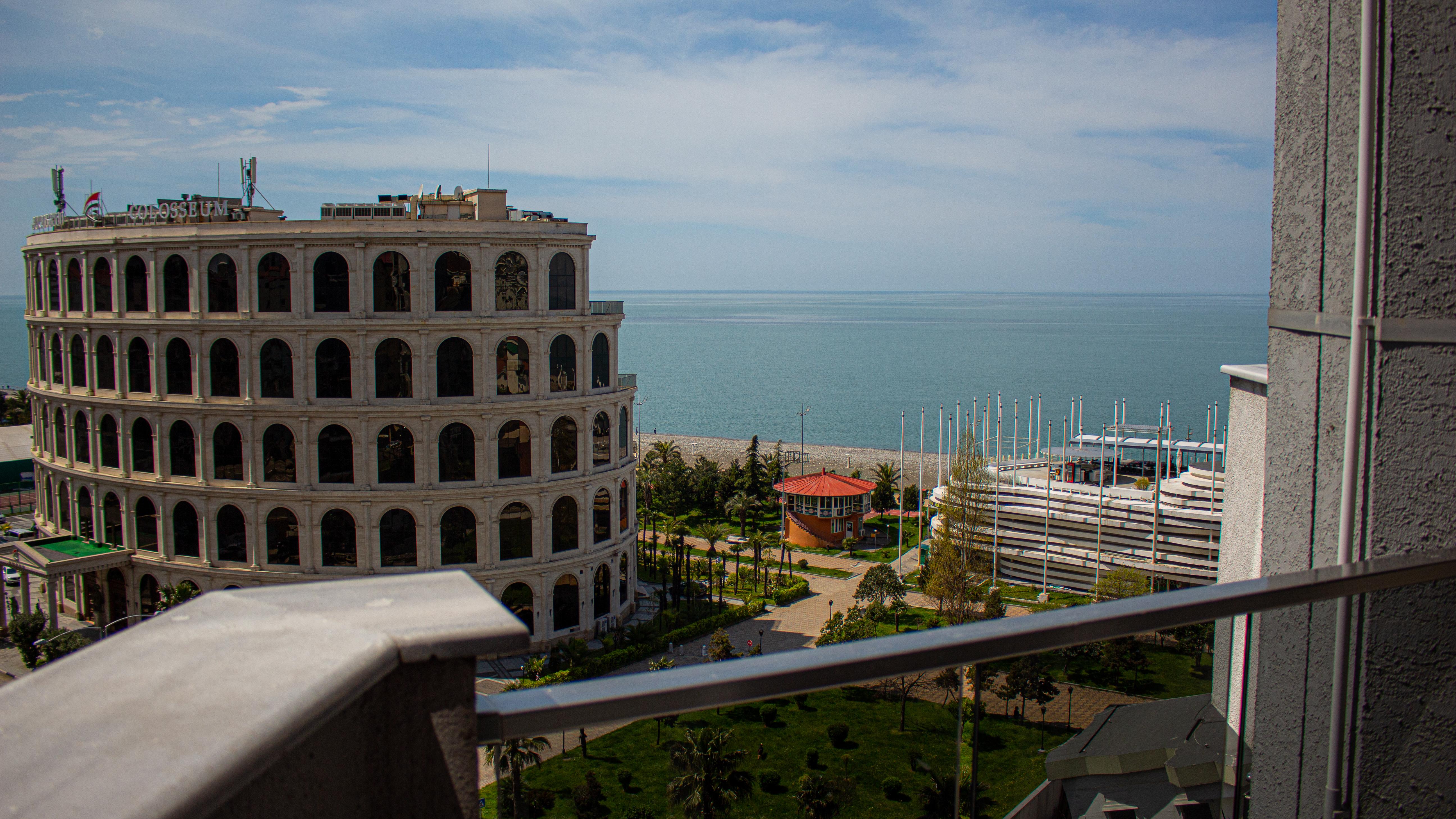 Rock Hotel First Line Batumi Kültér fotó