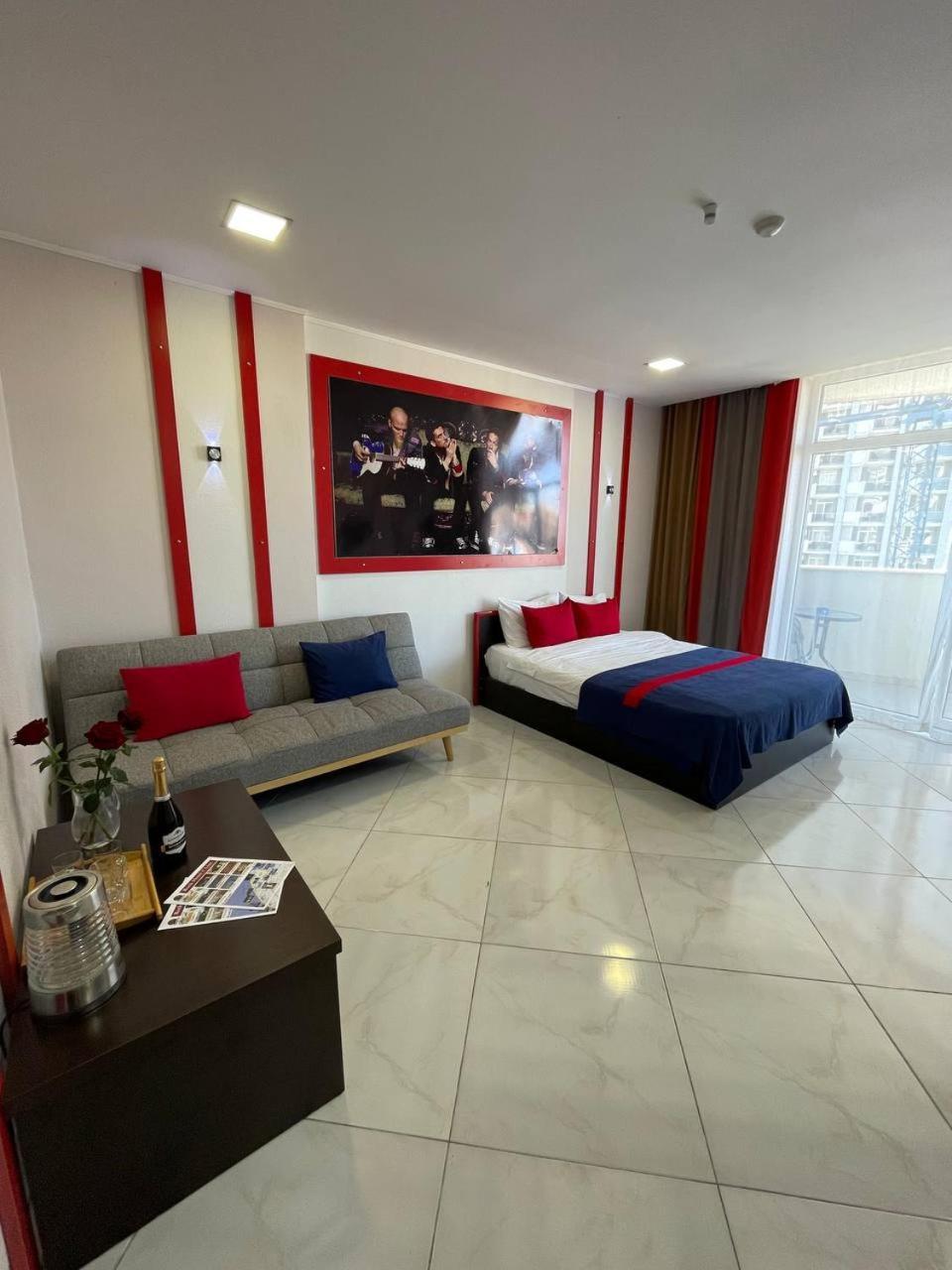 Rock Hotel First Line Batumi Kültér fotó
