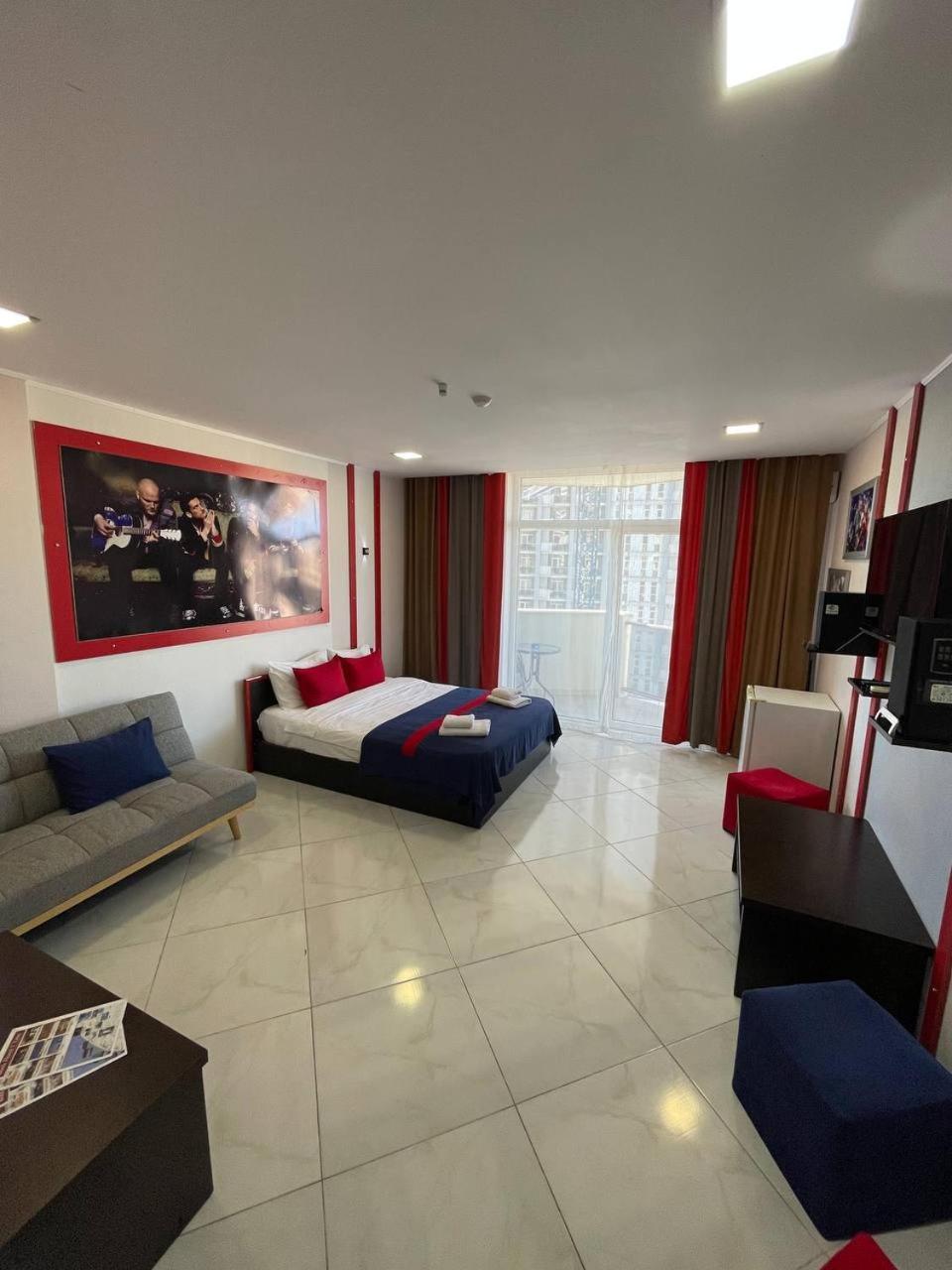 Rock Hotel First Line Batumi Kültér fotó